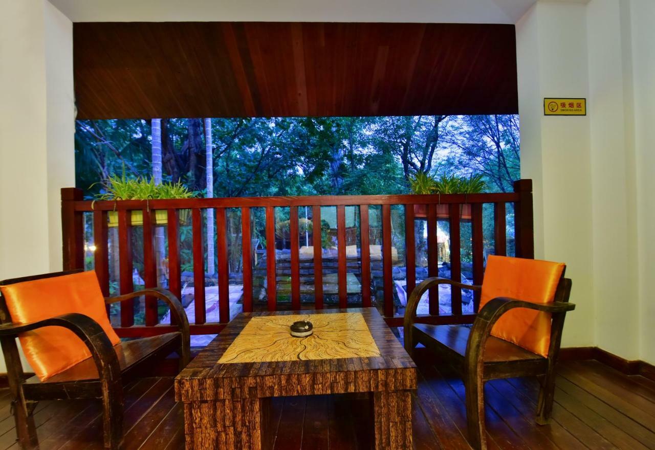 Xishuangbanna Elephant Home Guesthouse จิ่งหง ภายนอก รูปภาพ