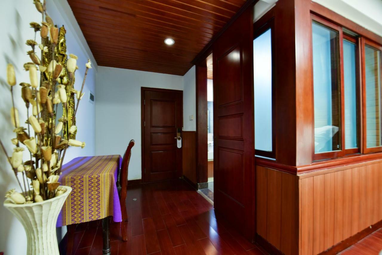 Xishuangbanna Elephant Home Guesthouse จิ่งหง ภายนอก รูปภาพ