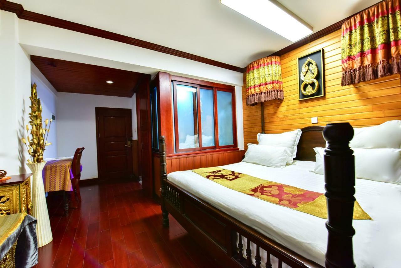 Xishuangbanna Elephant Home Guesthouse จิ่งหง ภายนอก รูปภาพ