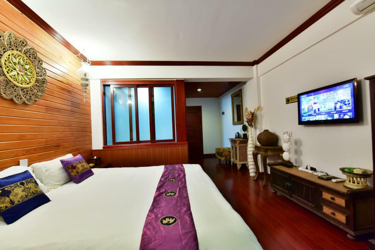Xishuangbanna Elephant Home Guesthouse จิ่งหง ภายนอก รูปภาพ