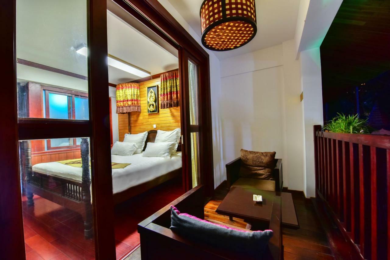 Xishuangbanna Elephant Home Guesthouse จิ่งหง ภายนอก รูปภาพ