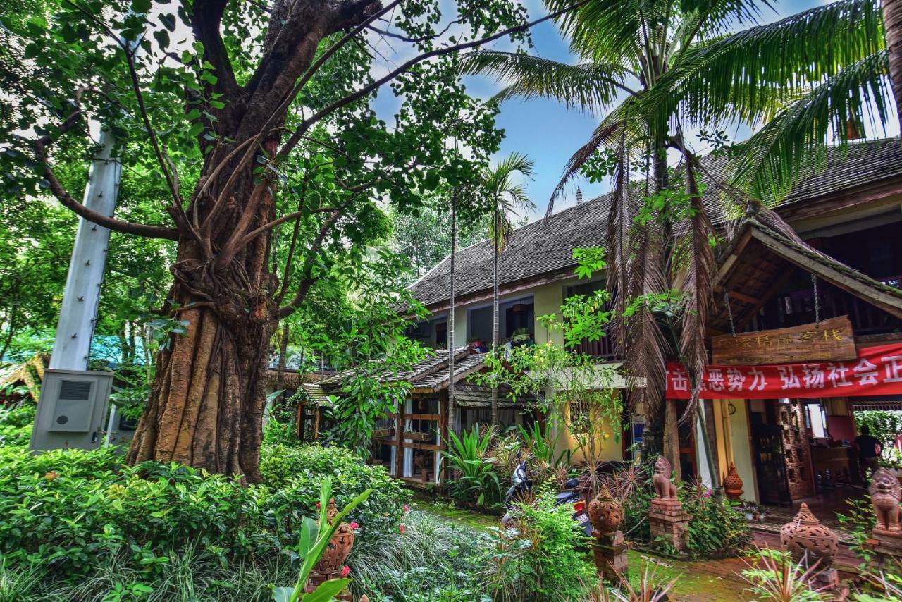 Xishuangbanna Elephant Home Guesthouse จิ่งหง ภายนอก รูปภาพ