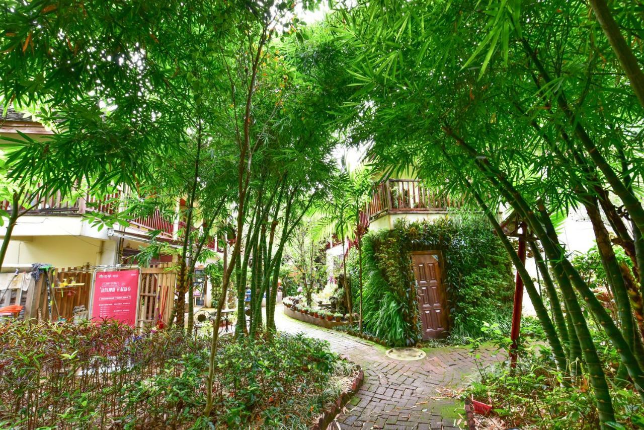 Xishuangbanna Elephant Home Guesthouse จิ่งหง ภายนอก รูปภาพ